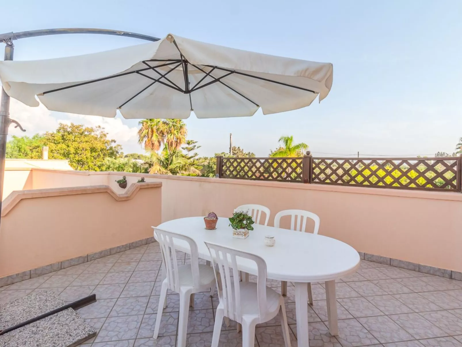 Relax Apartment mit Terrasse-Outside