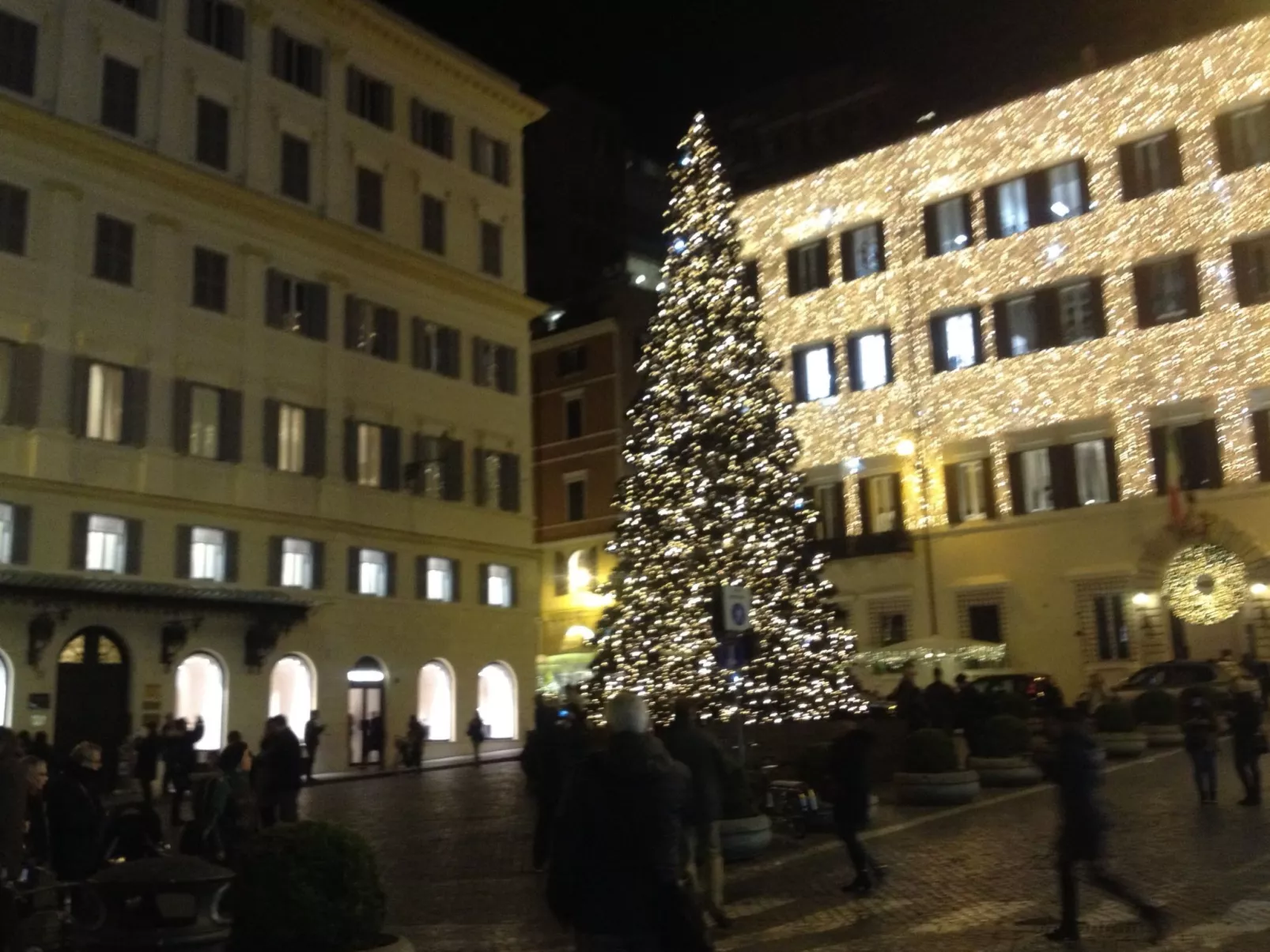 Appartement mit Dachterrasse-Outside