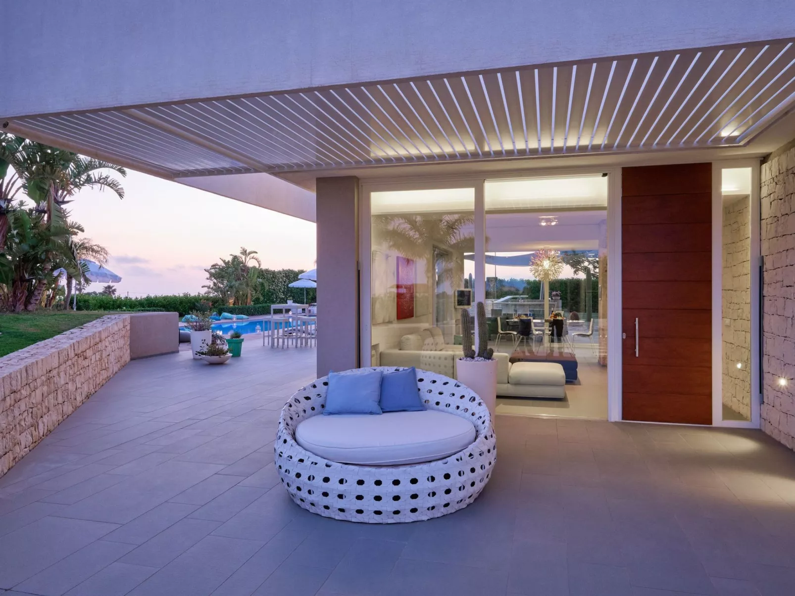 Anthea, Villa mit Pool und Fußball-Tennisplatz nur wenige Kilometer vom Strand-Image-tags.info