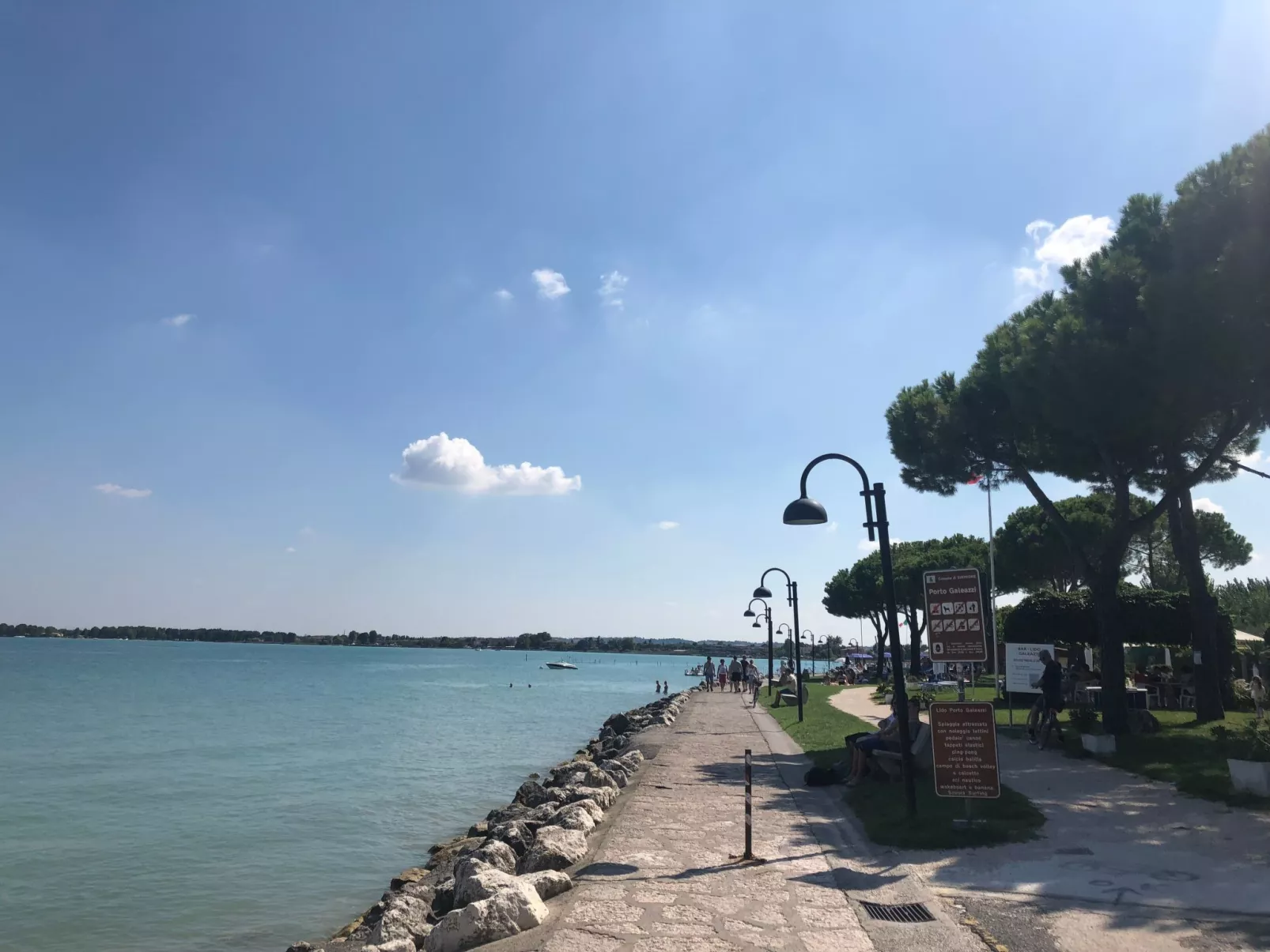 Gemütliche Drei-Zimmer-Wohnung mit Garten-Outside