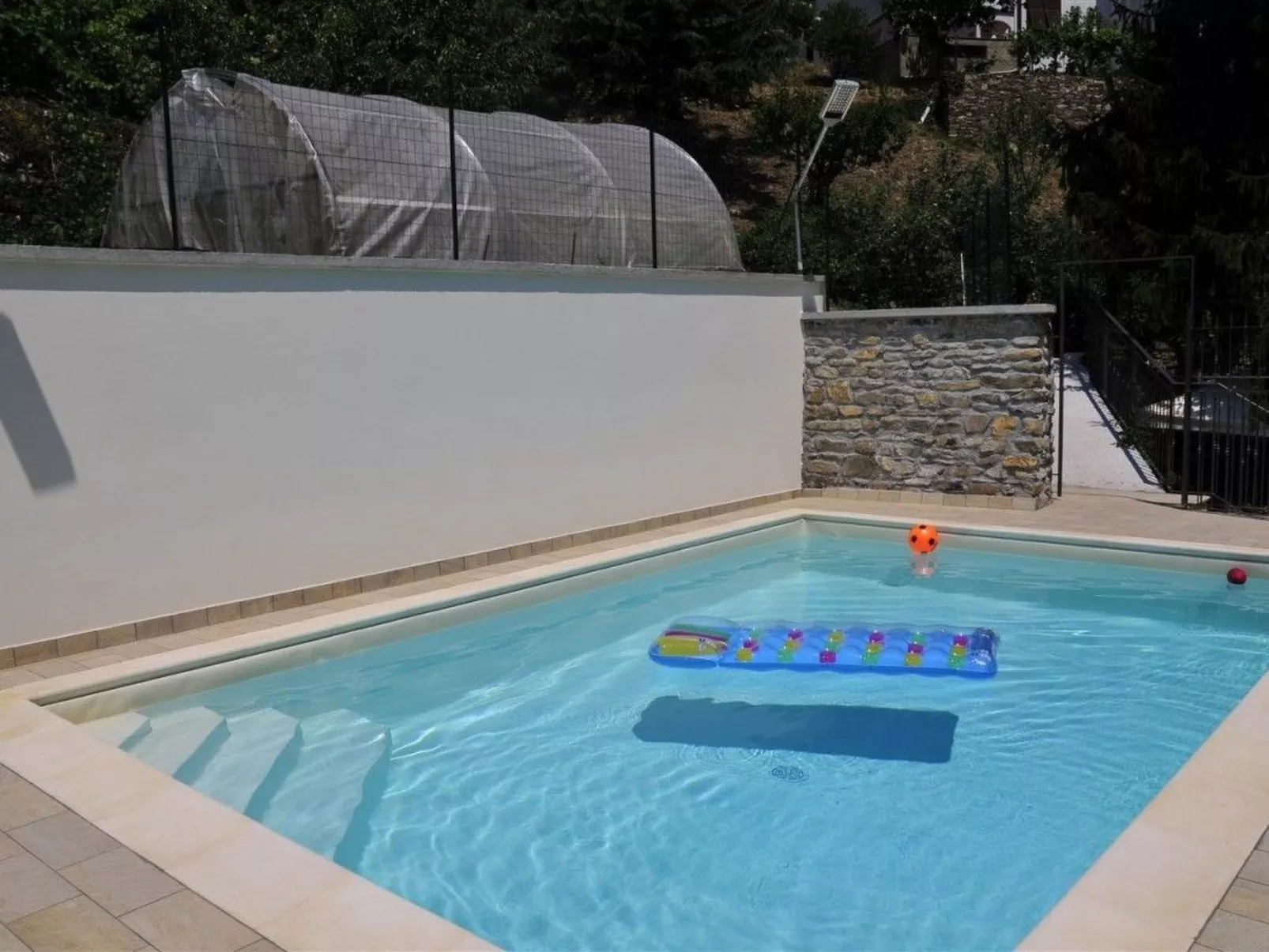 Villa in Borgomaro mit privatem Parkplatz-Image-tags.info