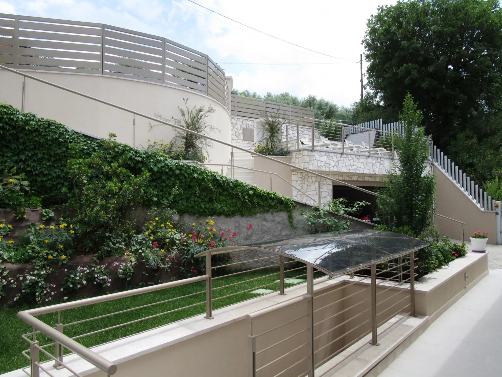 Flacher Sonnenaufgang-Draußen