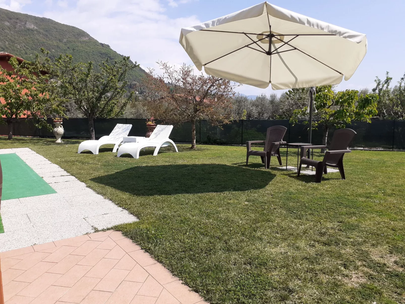 Appto. "Villa La Veranda" mit Garten und Pool-Outside
