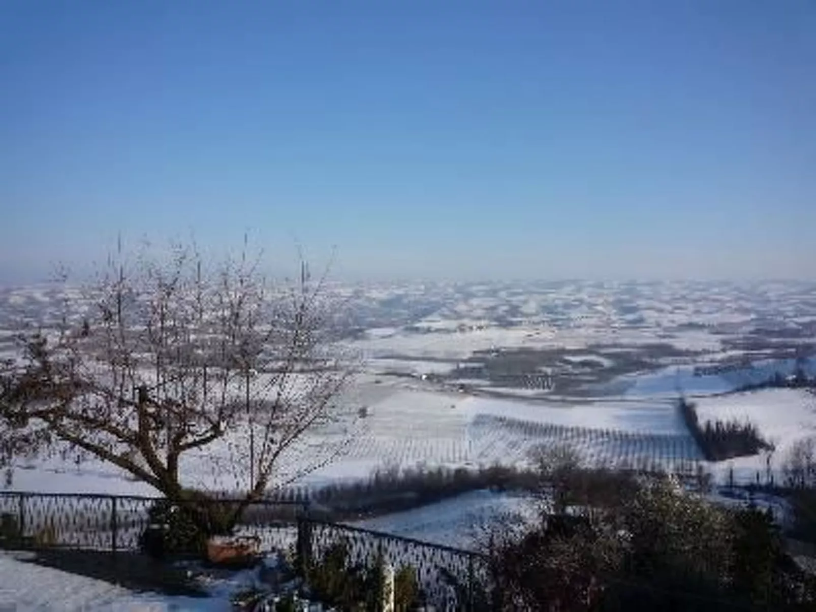 In Verduno mit Gemeinschaftspool-Image-tags.info