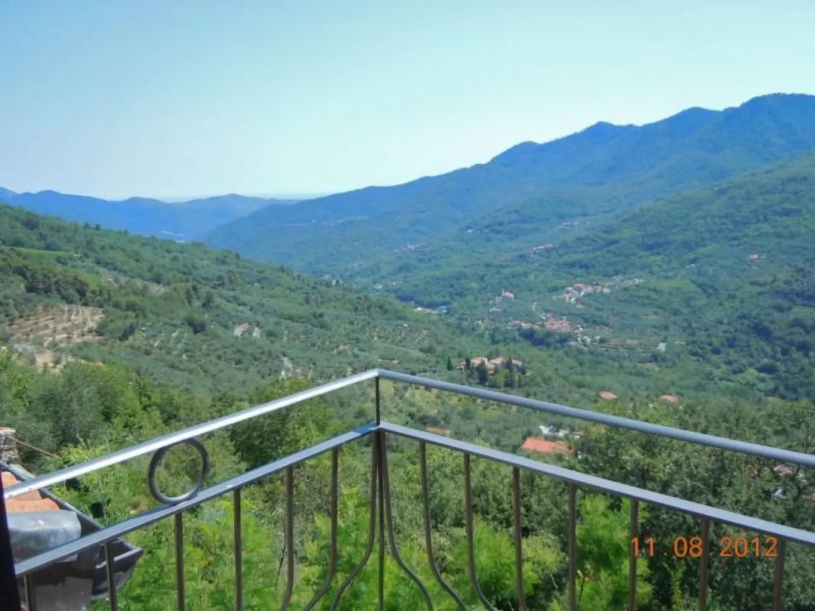 Schönes Ferienhaus mit Garten und Whirlpool-Image-tags.info