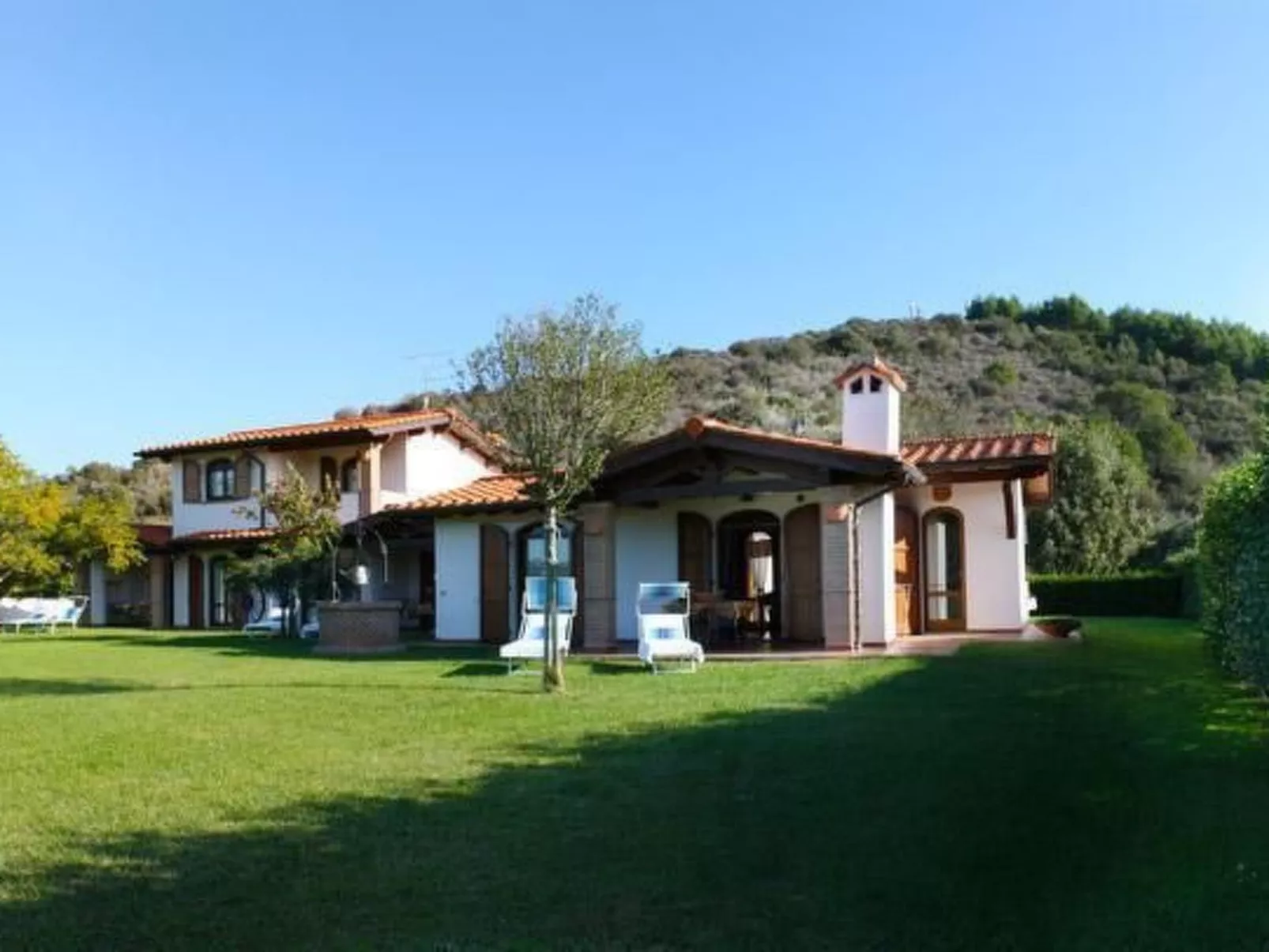 Wohnung il Comignolo-Outside