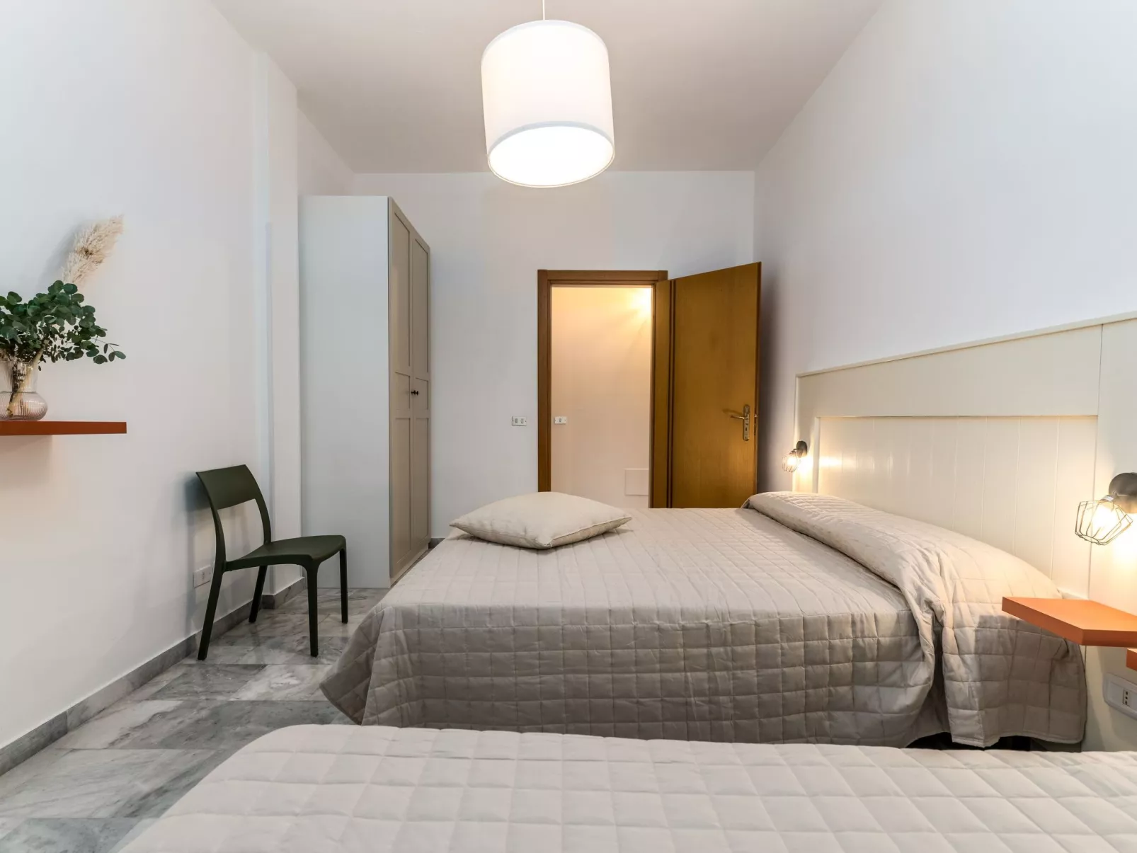 Villa Coralia-Drinnen