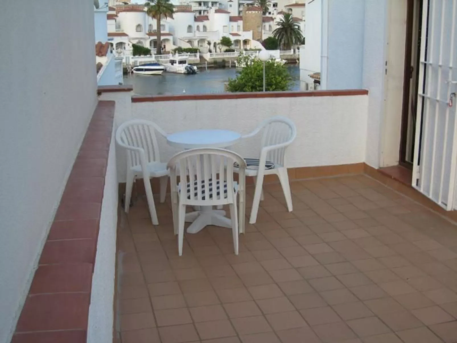 In Empuriabrava mit Grill-Image-tags.info