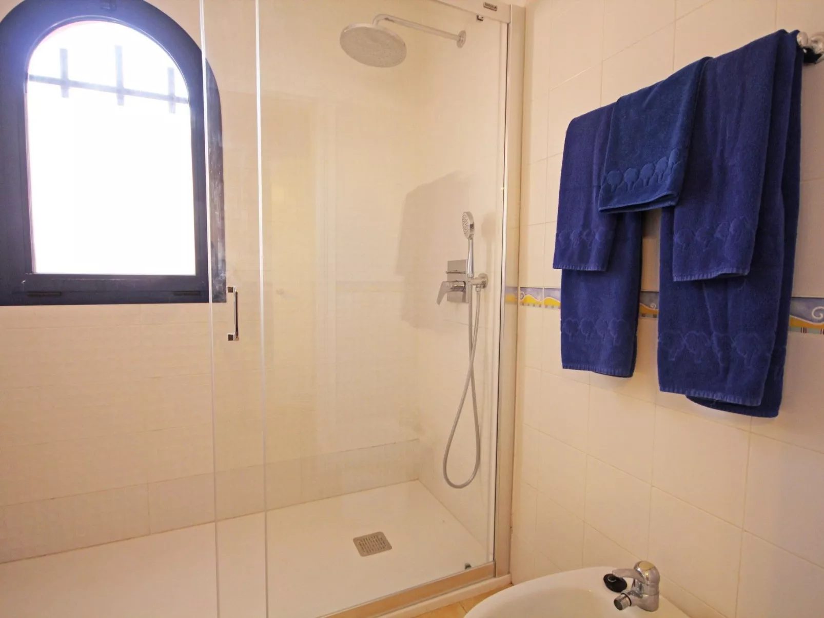 Wunderschönes Ferienhaus im Süden von Gran Canaria mit Garten und gemeinschaftl-Inside