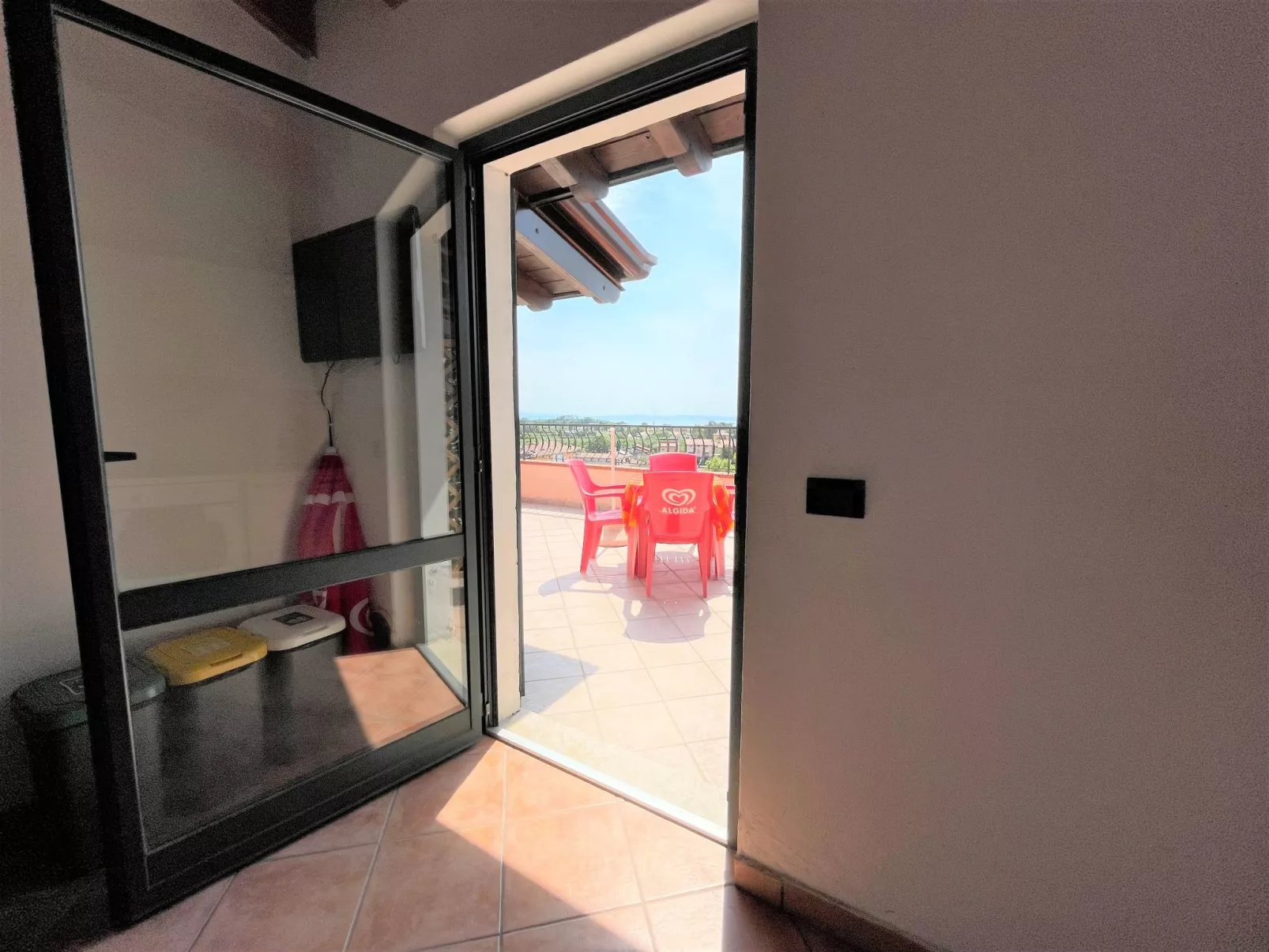 Wohnung in Solarolo mit privatem Parkplatz-Drinnen