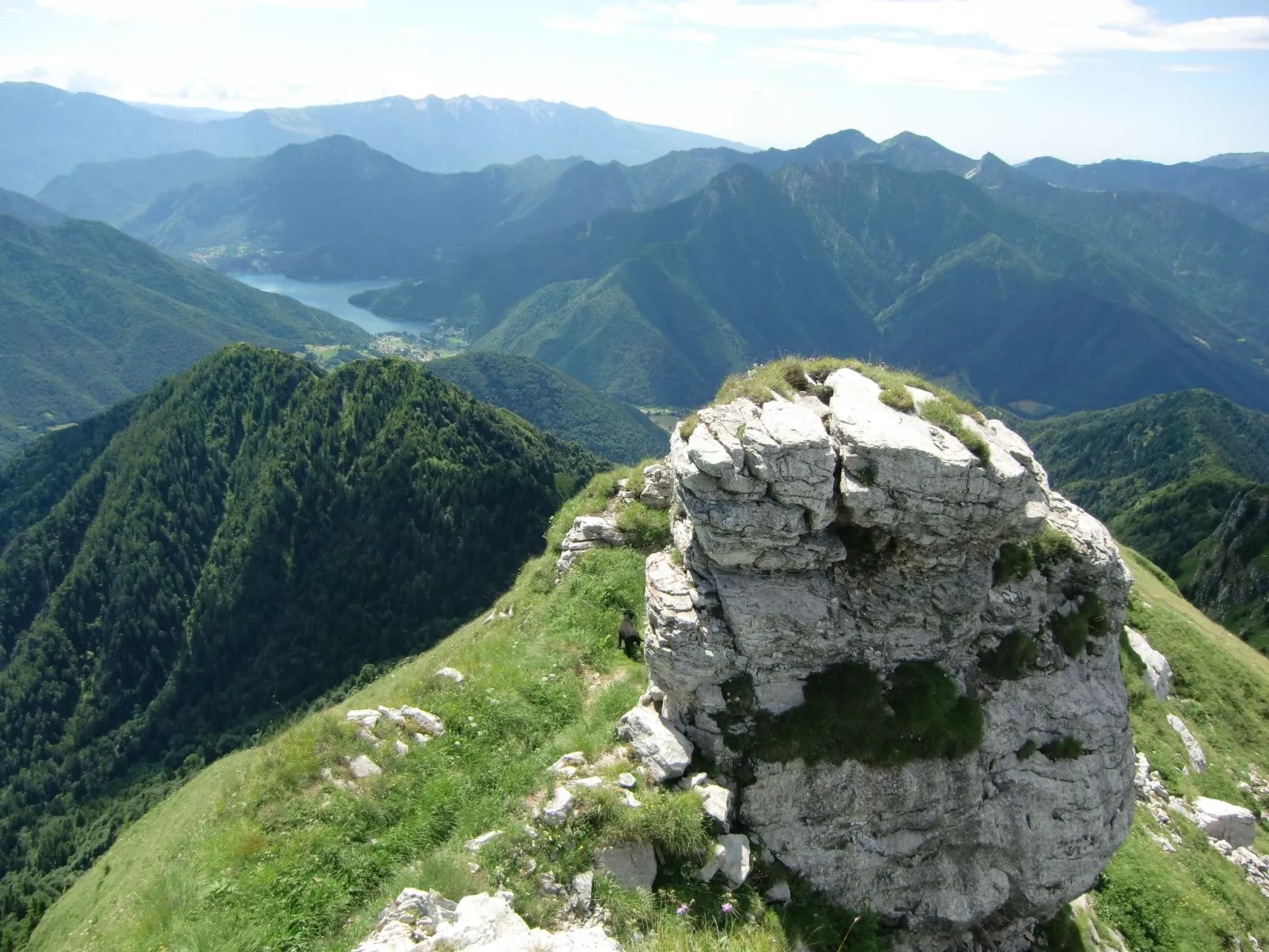 Wohnung im ersten Stock mit schönem Seeblick-Outside