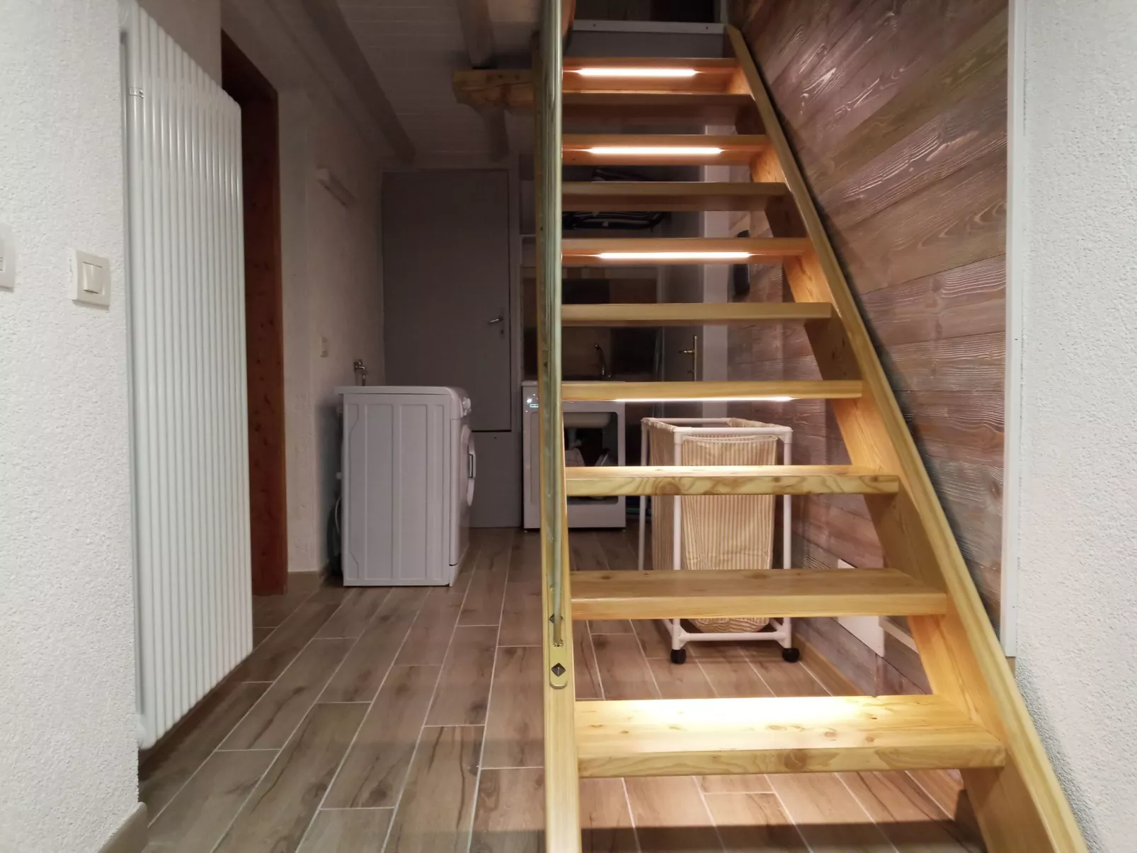 Freistehendes Haus mit eingezäuntem Privatgarten-Inside