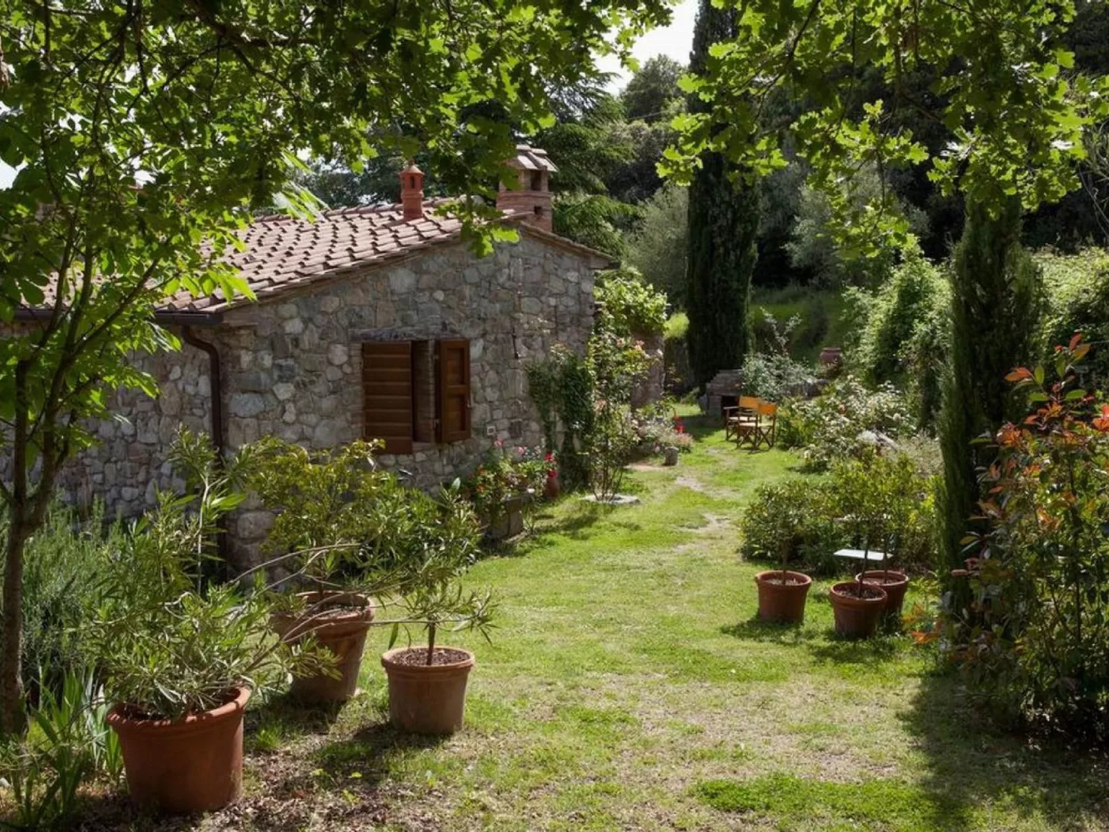 Molino-Studio-Outside