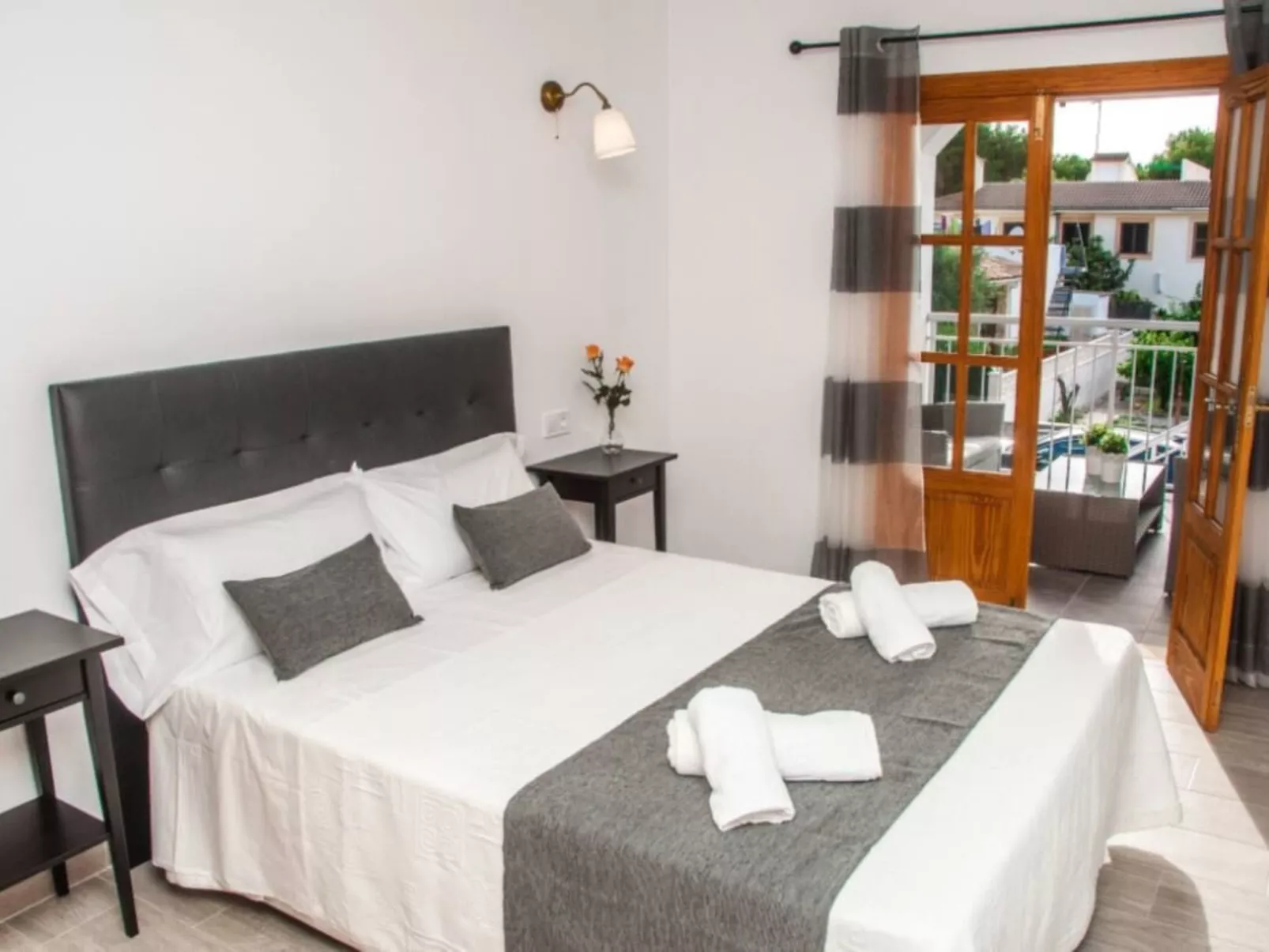 Villa Son Serra de Marina-Inside