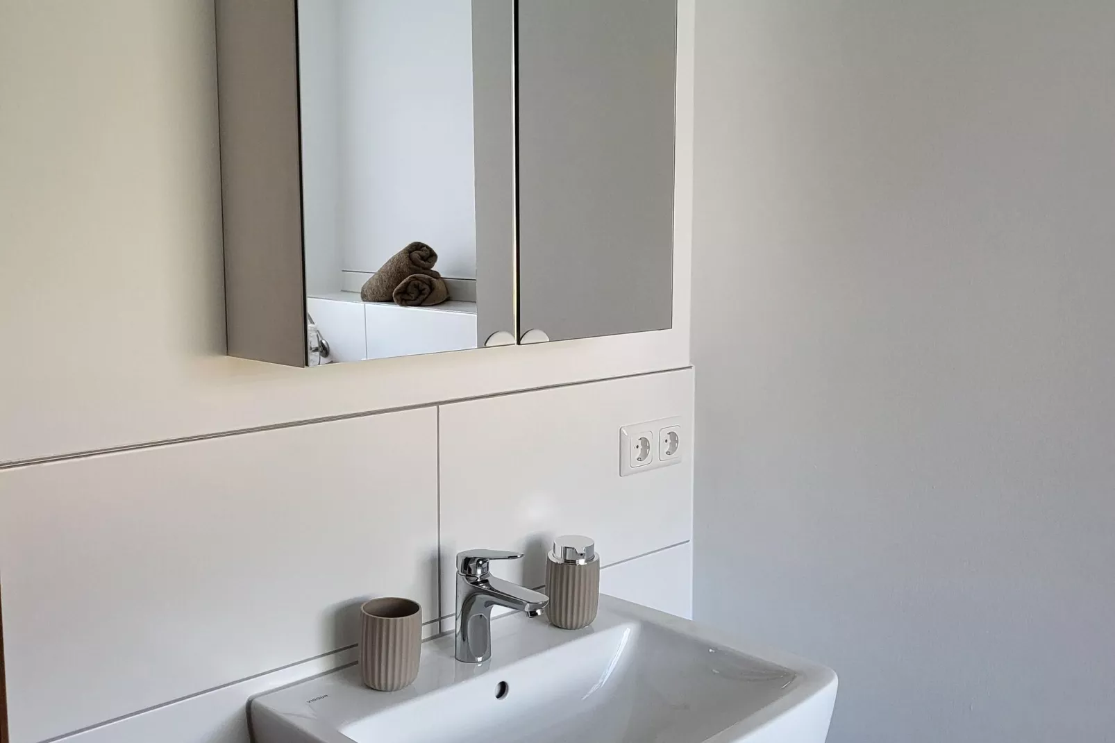 Ferienwohnung Bluzi im Westerwald-Bathroom