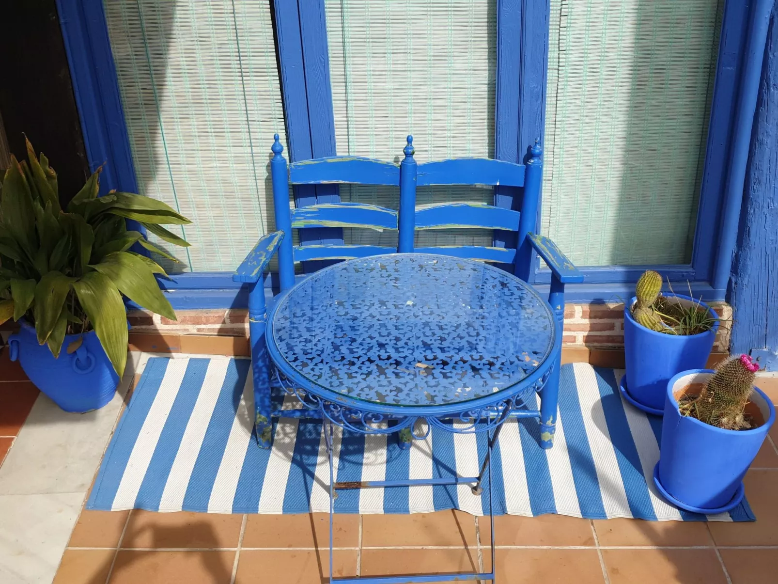 Das Lotus-Haus-Outside