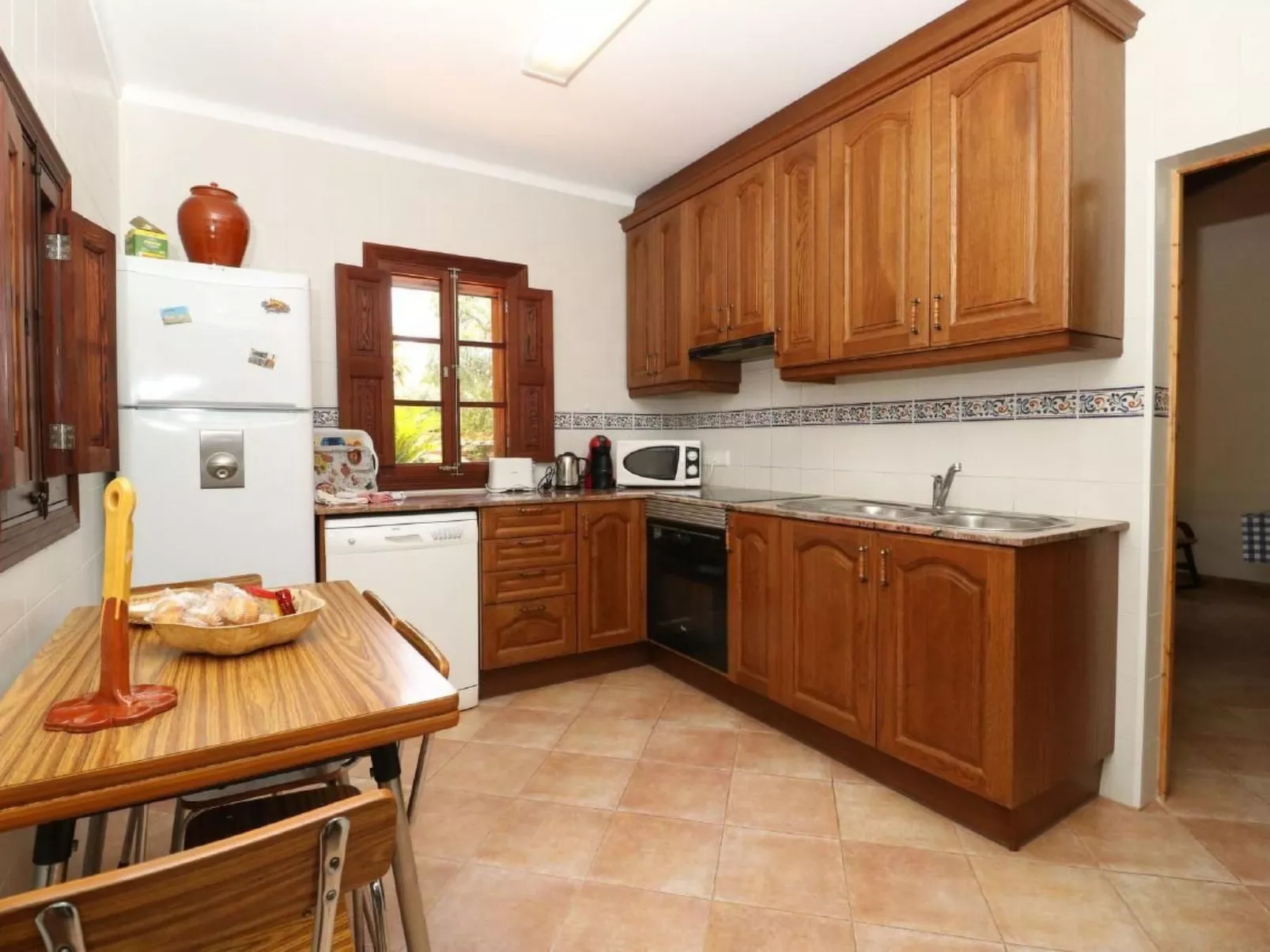 Fi. Camaron-Crestall-Dedans