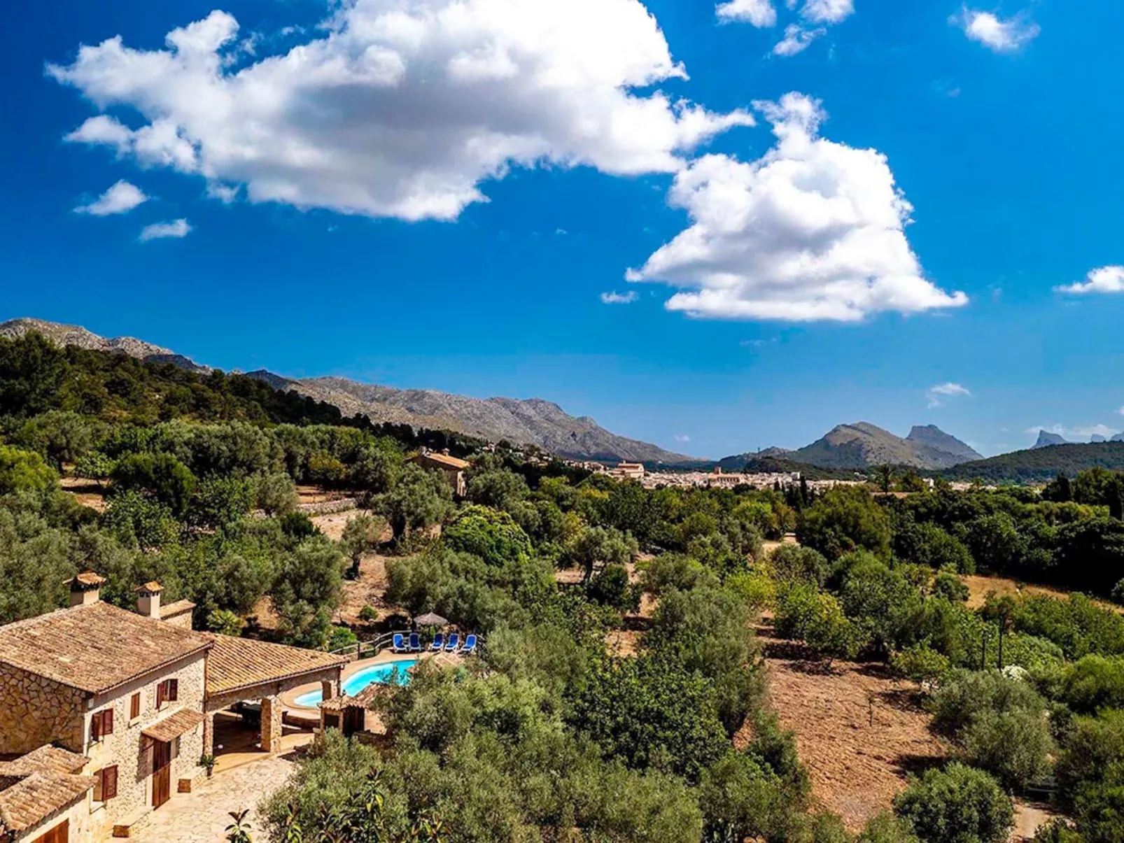 Villa Alordes, ein rustikales Haus mit fantastischer Aussicht-Image-tags.info