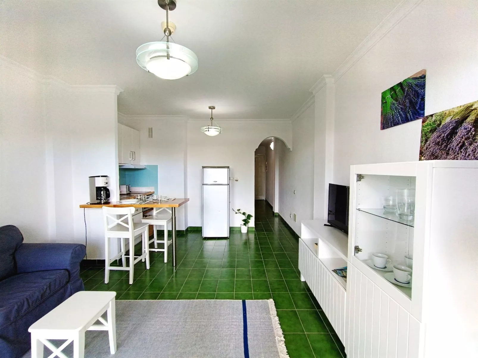 "Surycan 133" mit Terrasse-Drinnen