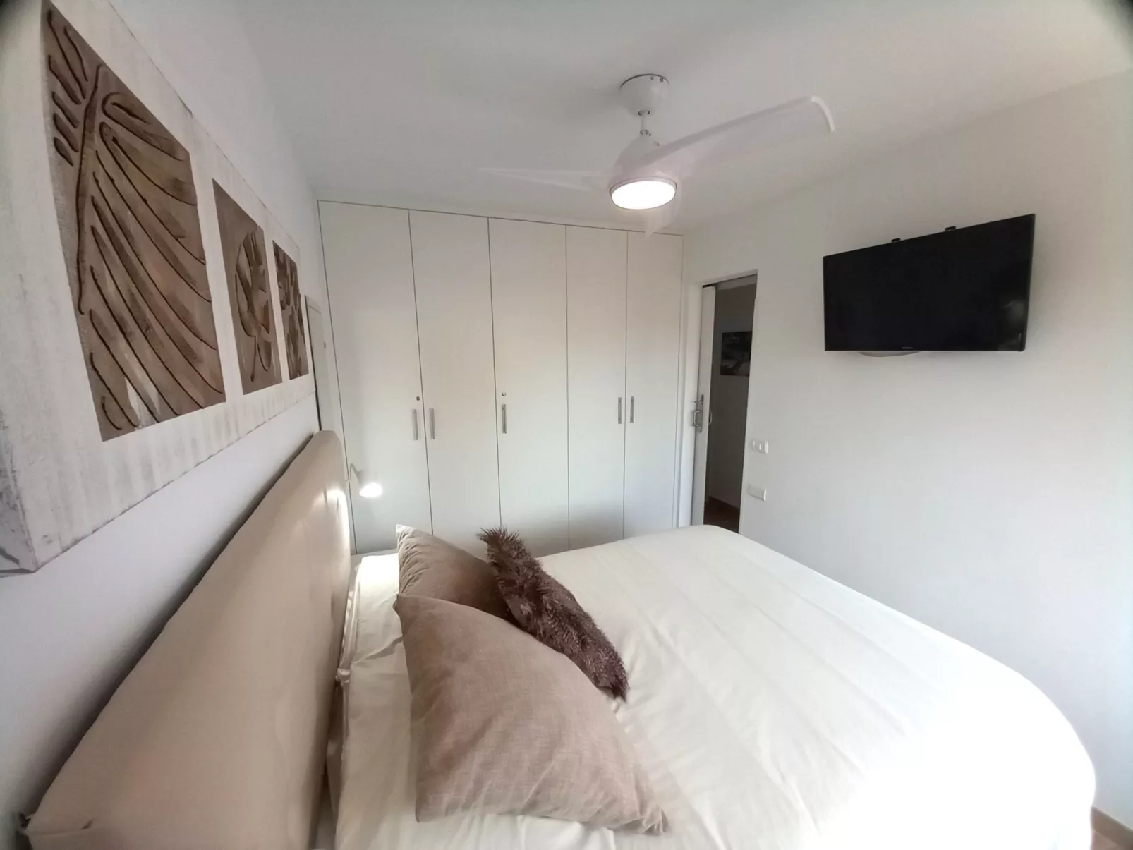 "Lagos de Miramar Deluxe-Drinnen