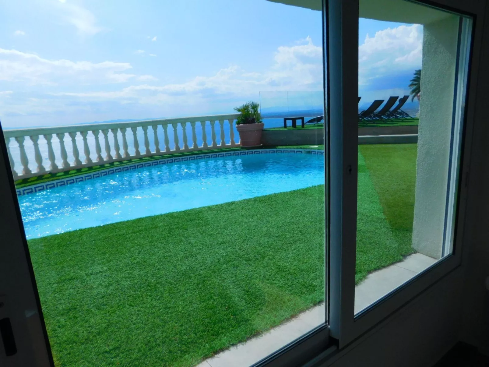 Mit einzigartigem Meerblick-Image-tags.info