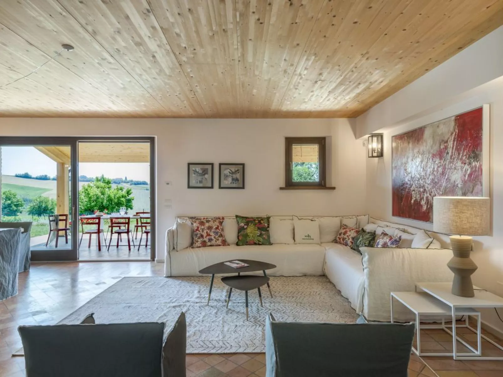 Villa i Gelsi Marche Urlaub, privater Pool-Inside