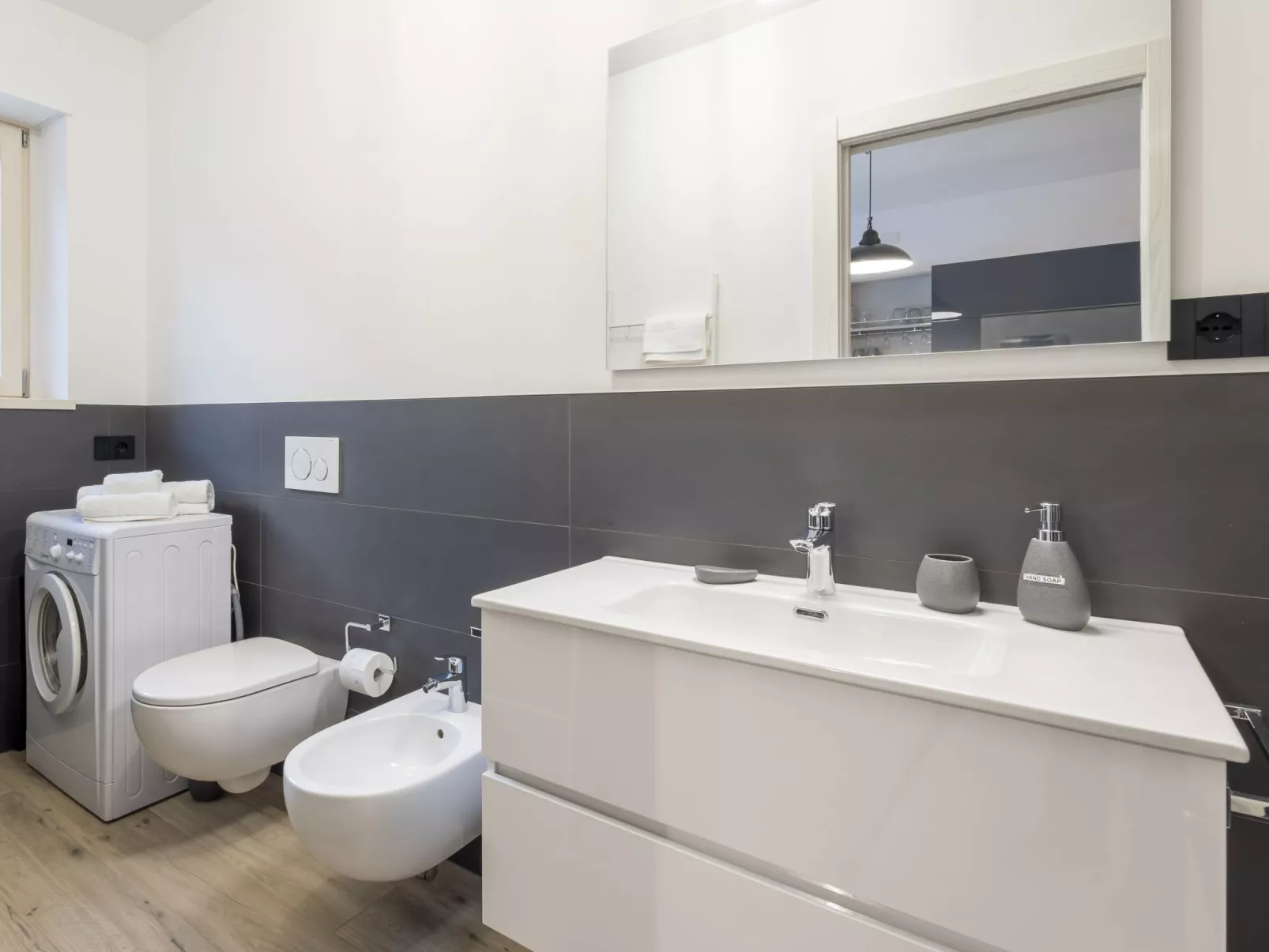 Piateda Terrace-Drinnen