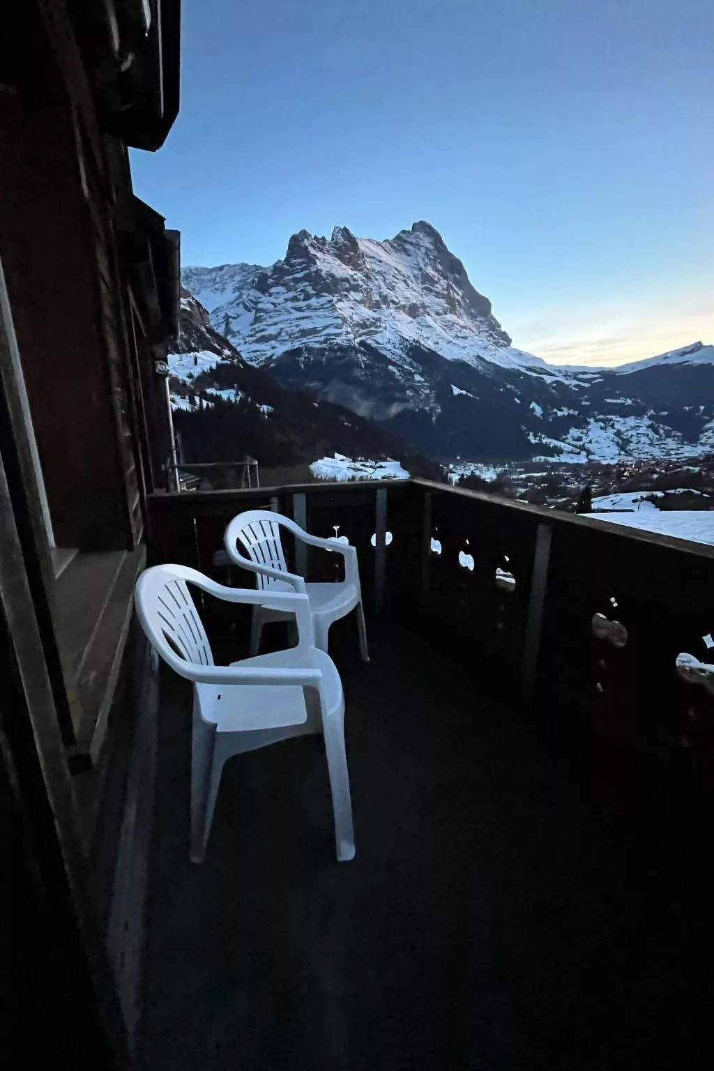 Chalet an ruhiger Lage mit schöner Bergsicht-Draußen