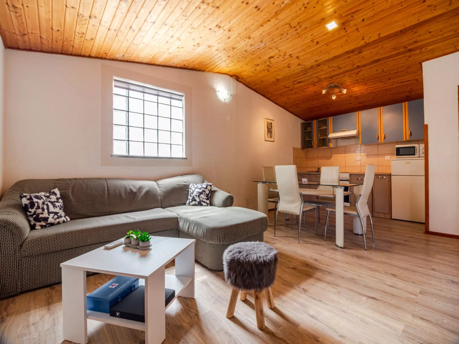 Apartment "Arijana2" mit privater Terrasse-Inside