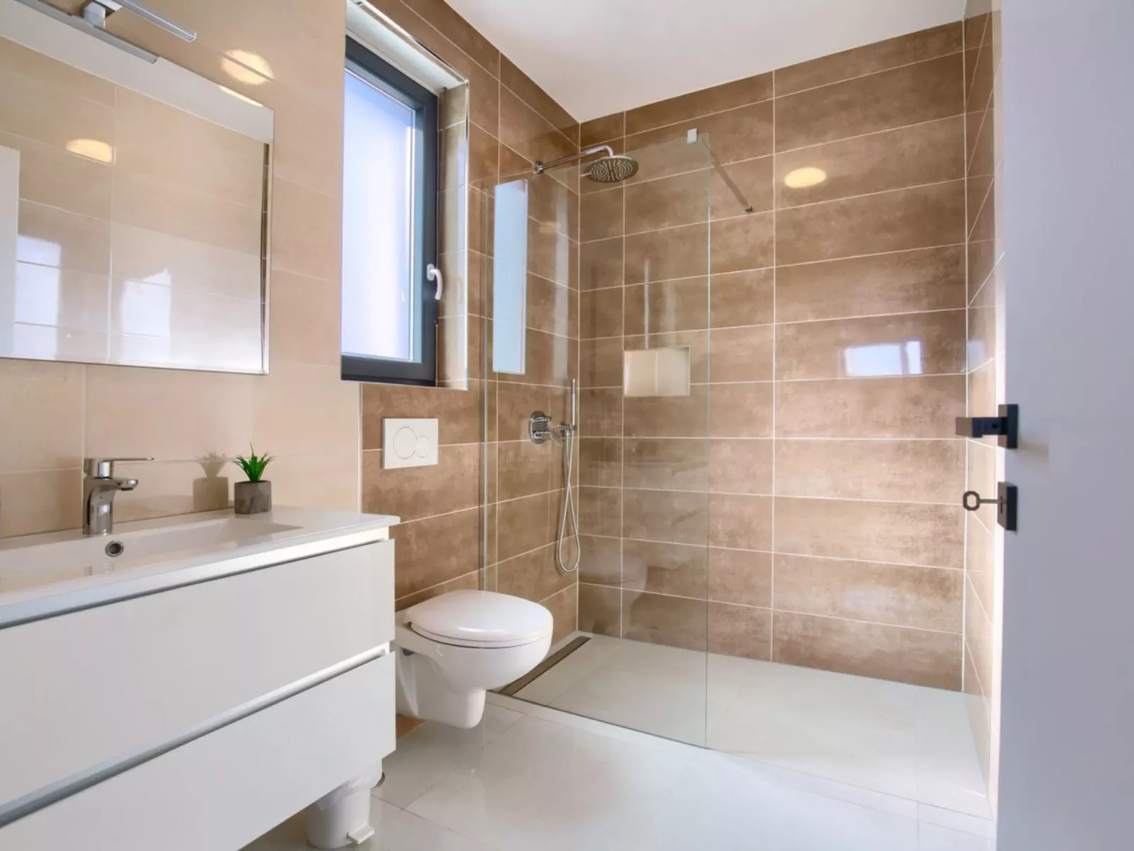 Villa Delfin mit Pool-Dedans