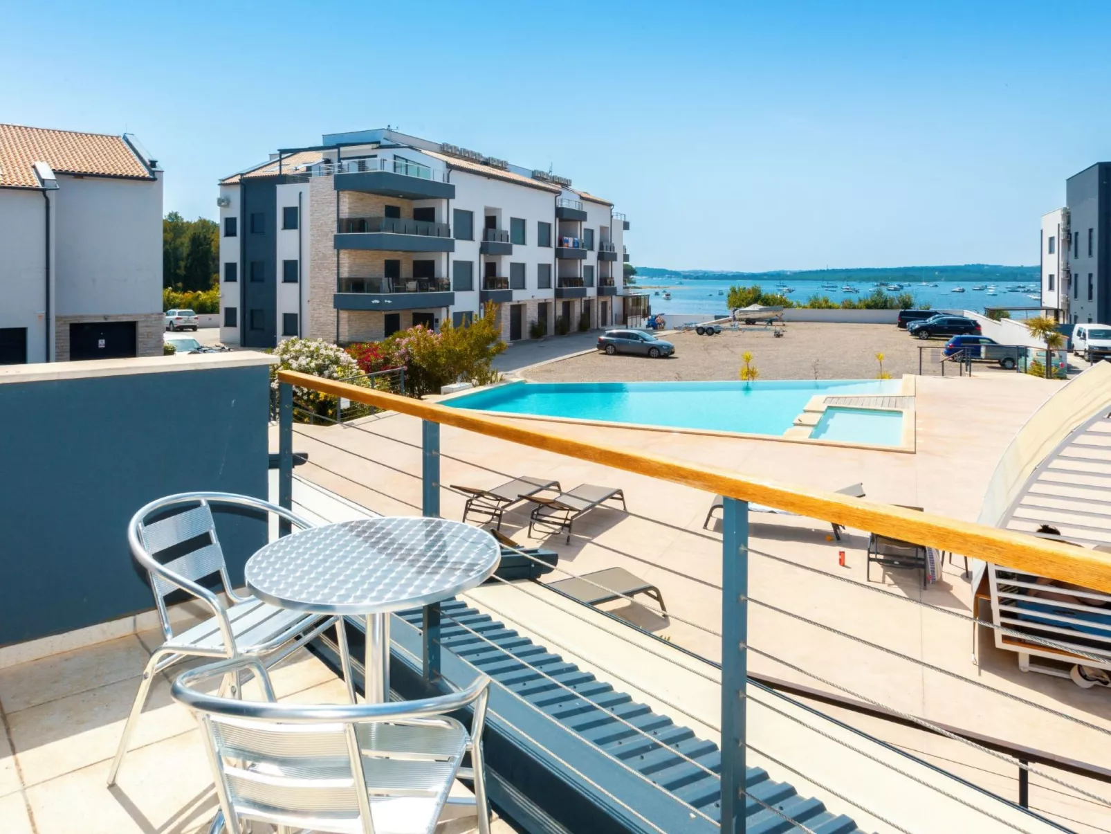 Für 6 Personen ca. 147 m&sup2; in Medulin, Istrien (Medulin und Umgebung)-Outside