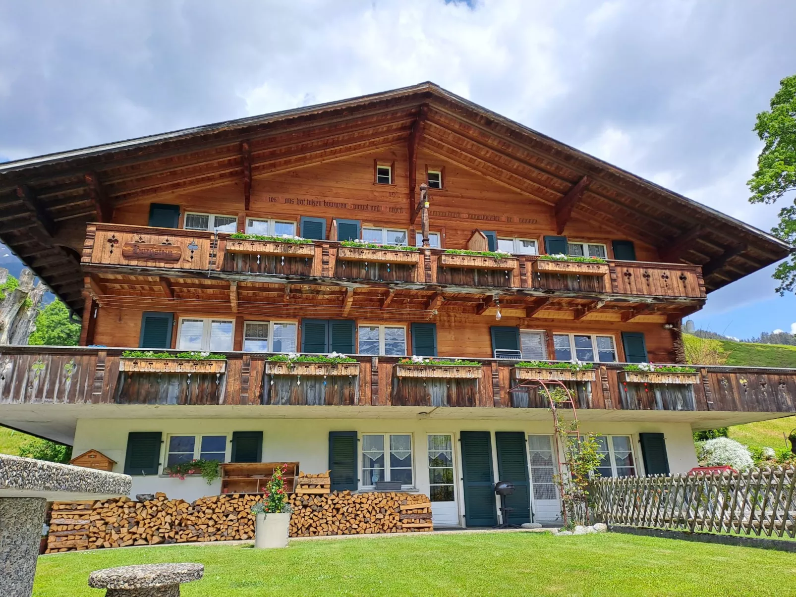 Chalet Burgstein-Draußen