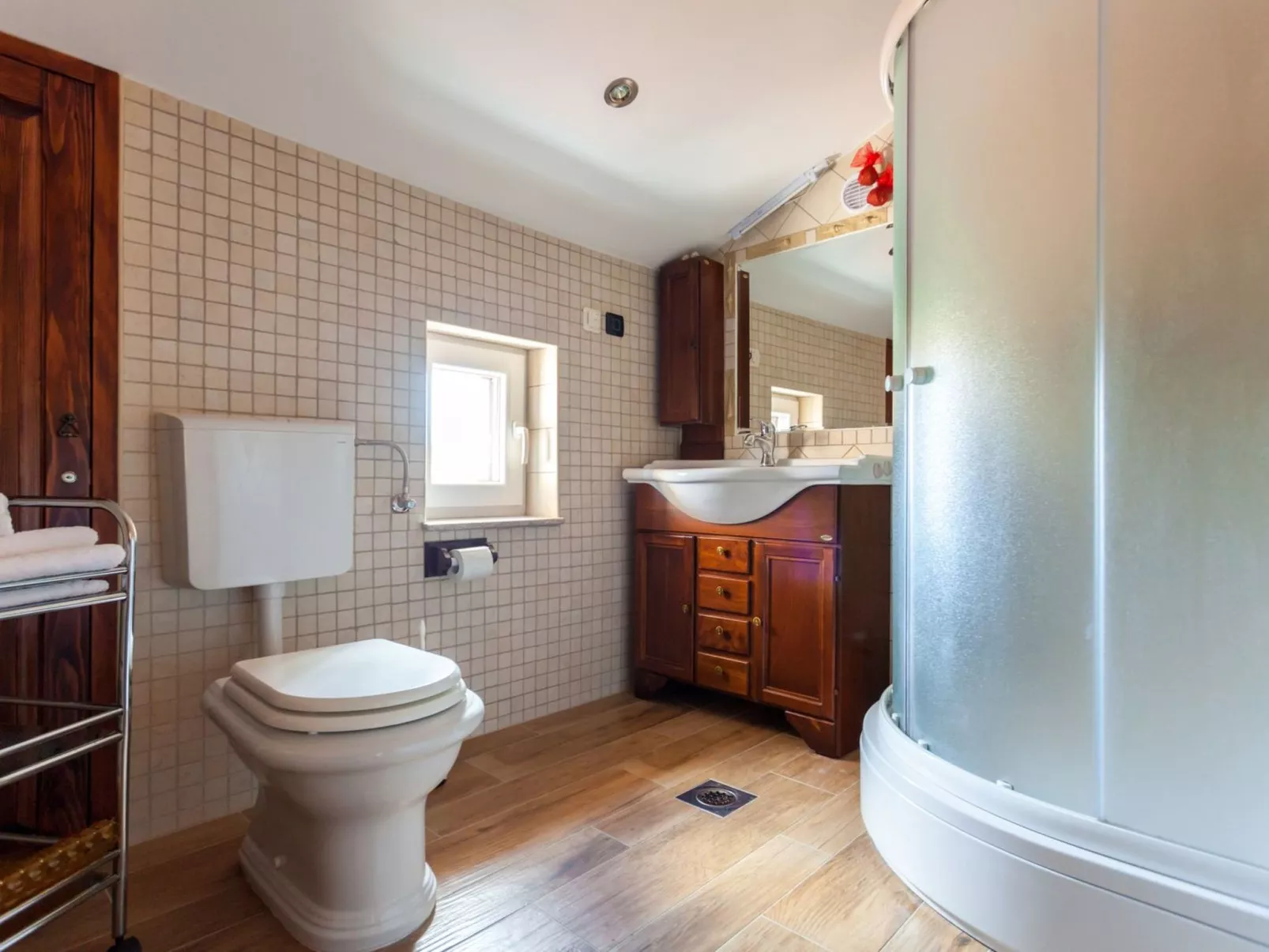 In der Nähe des Meeres, schöne und moderne Wohnung-Drinnen