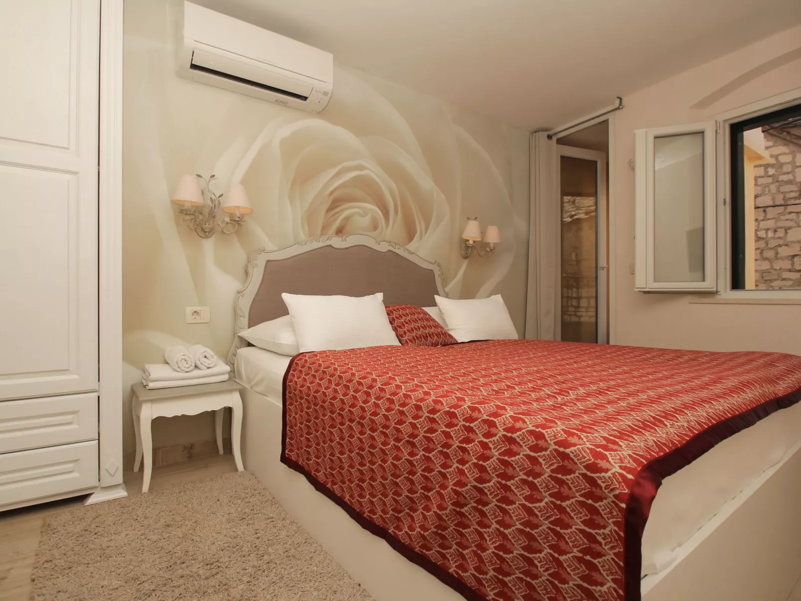 Luxuriöse Villa Kalalarga im Zentrum der Stadt-Dedans