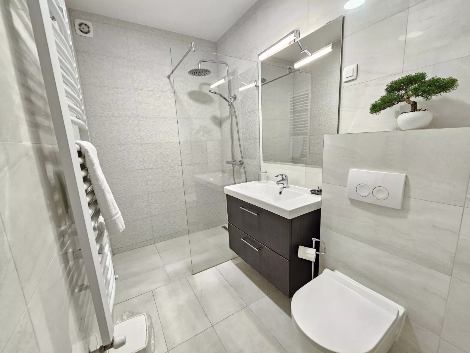 Wohnung für 6 Personen mit Jacuzzi-Inside