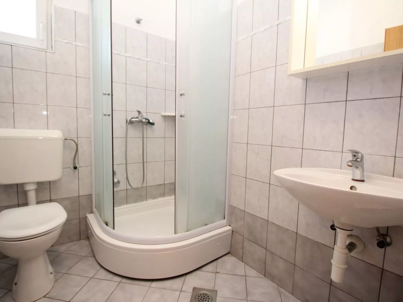 In Baška mit Eigenem Balkon-Drinnen