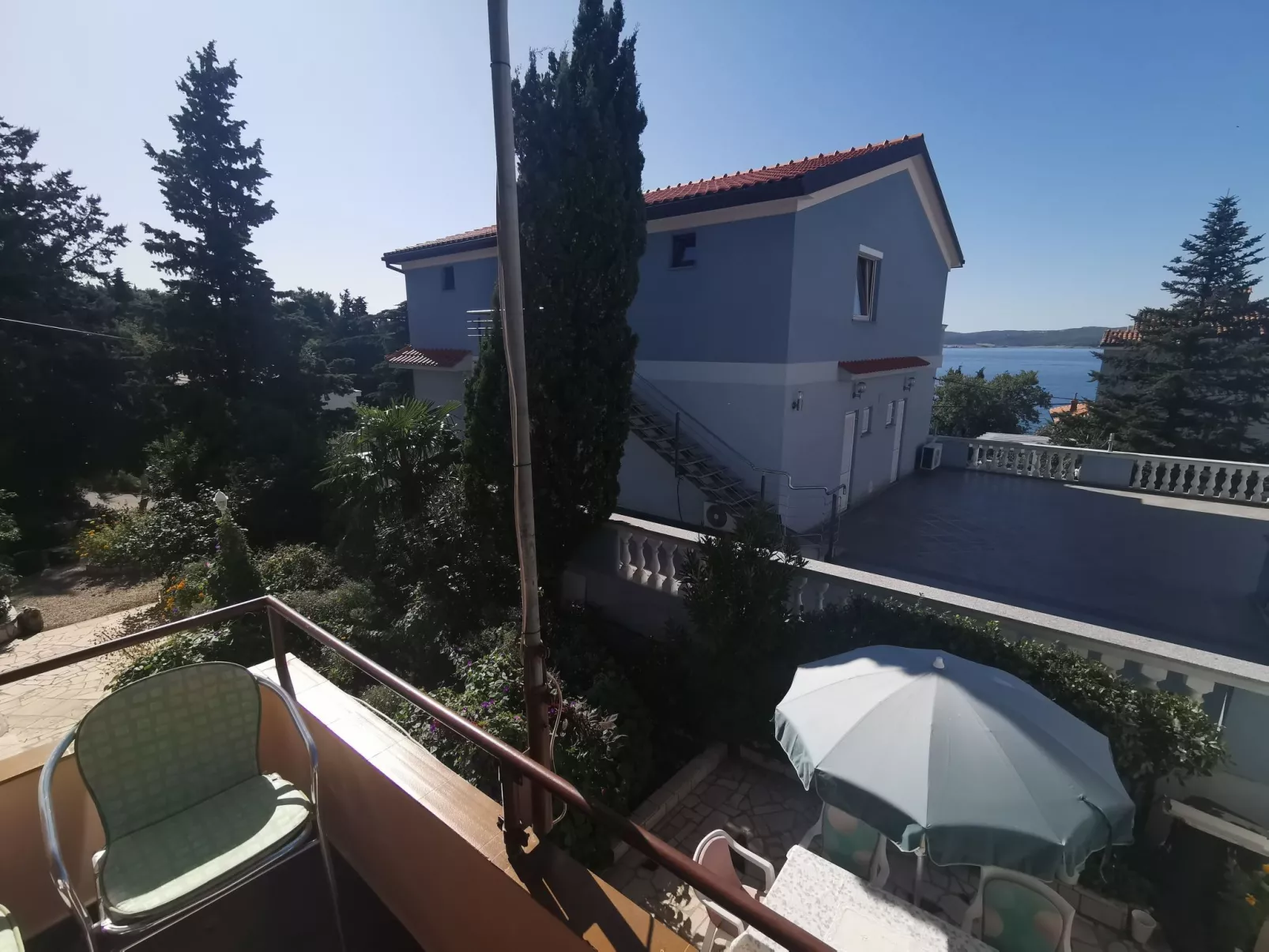 Wohnung für 7 Personen, 100m vom Strand-Outside