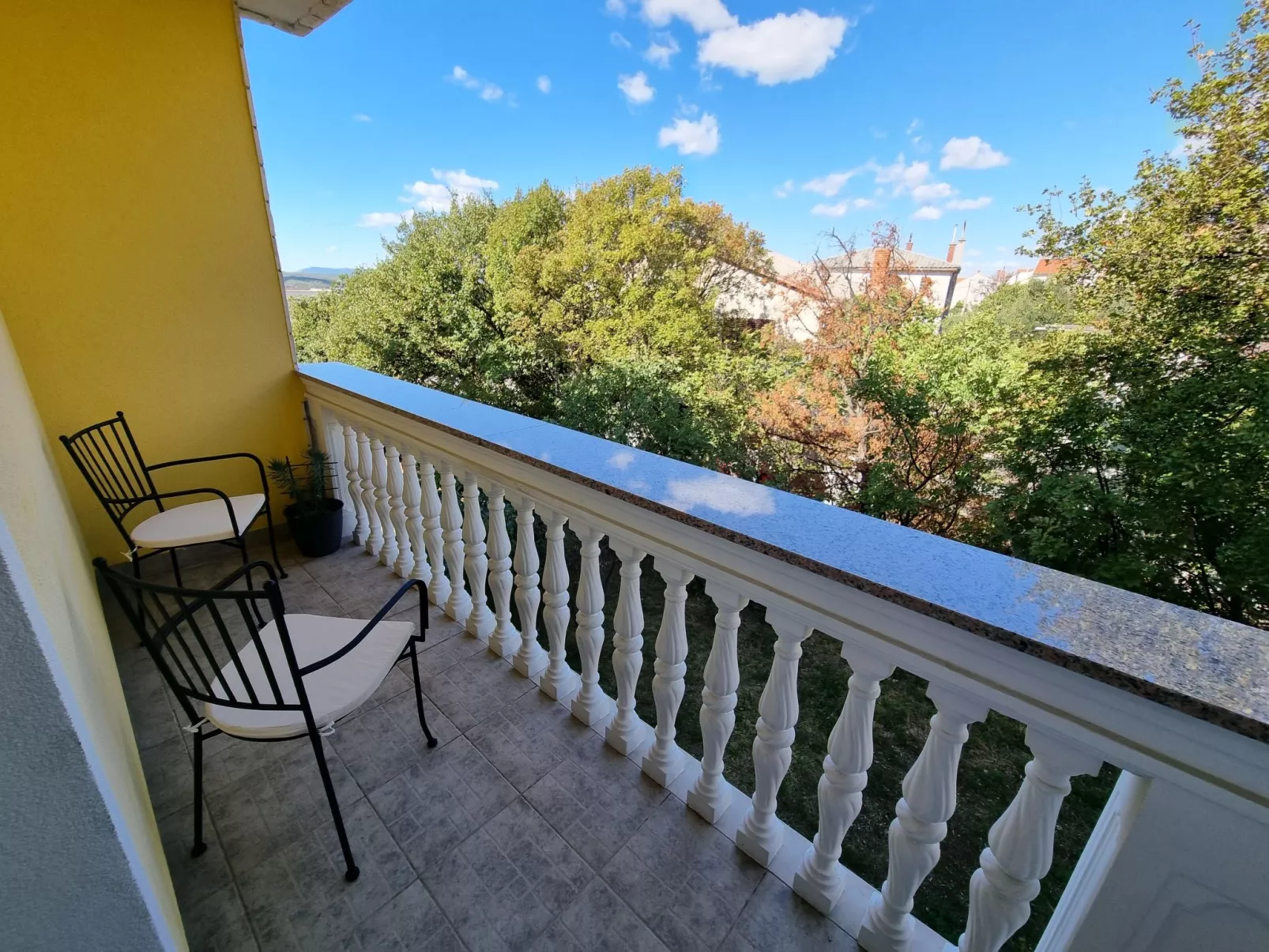 Wohnung in Crikvenica mit privatem Parkplatz-Outside