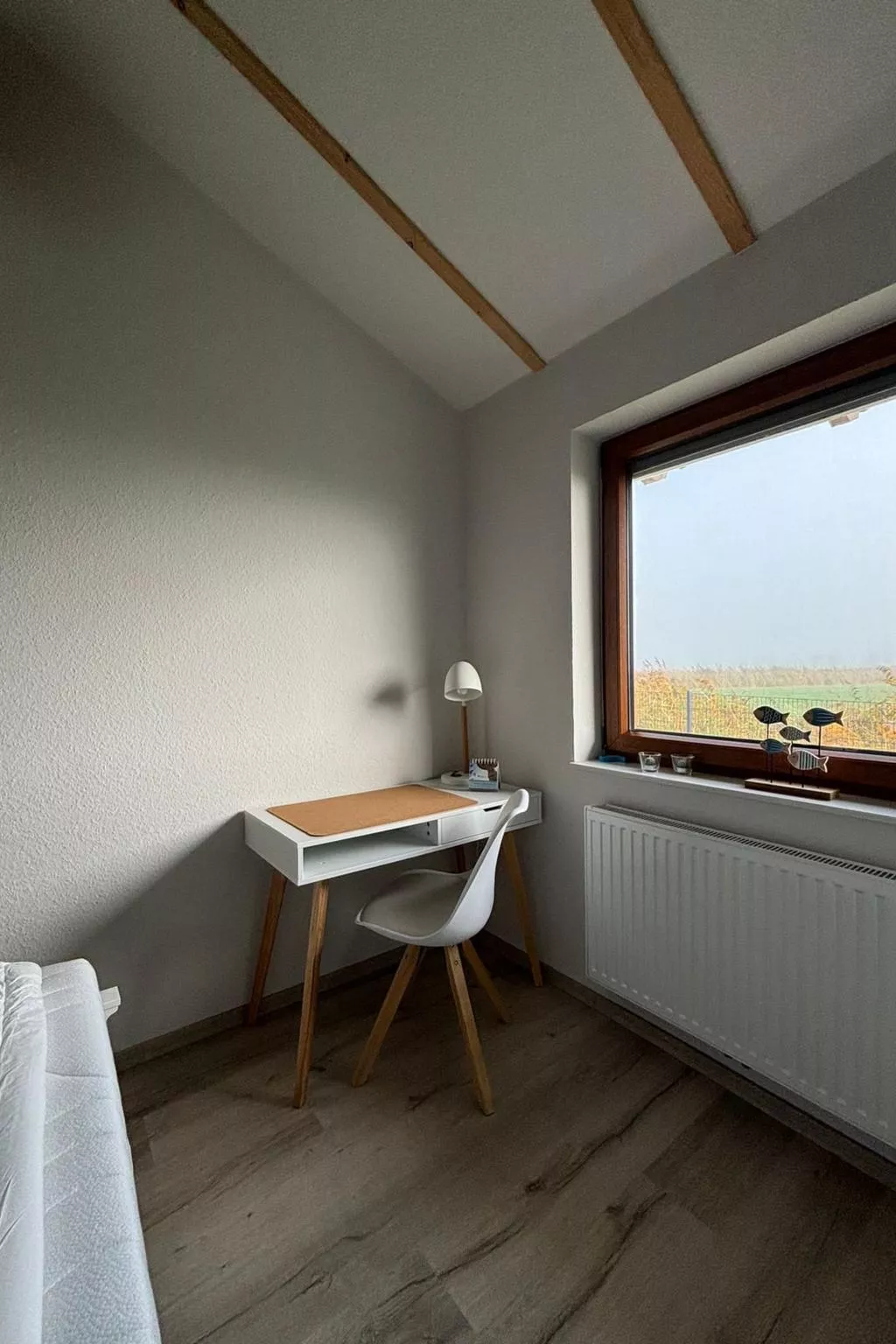 G9 eingezäuntes Haus in Randlage mit Weitblick - Drinnen