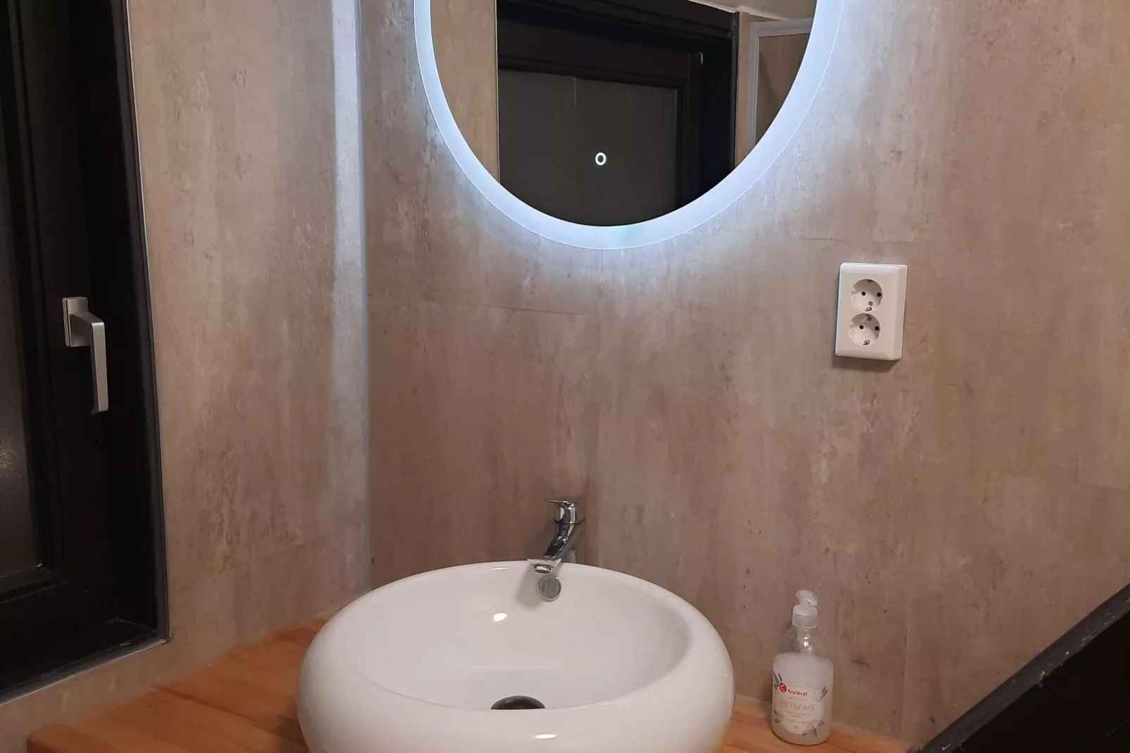 Landhaus  Lodge Winterberg-Badezimmer