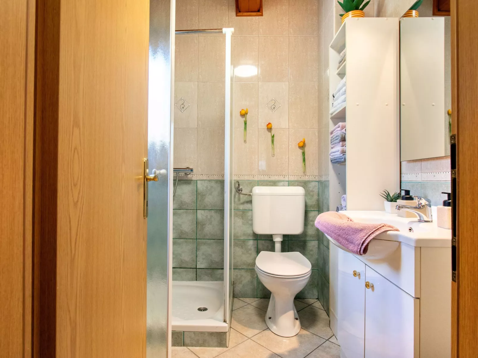 "Schmetterlingsplatz"-Drinnen