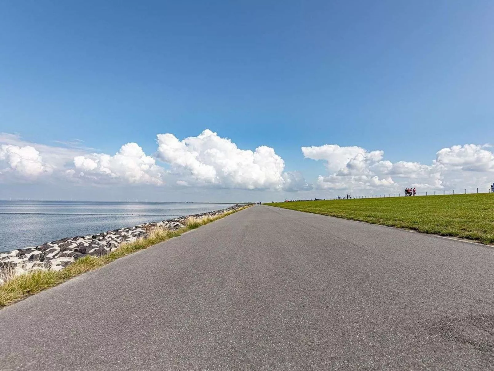 Appartement mit eigenem Garten und Terrasse-Area