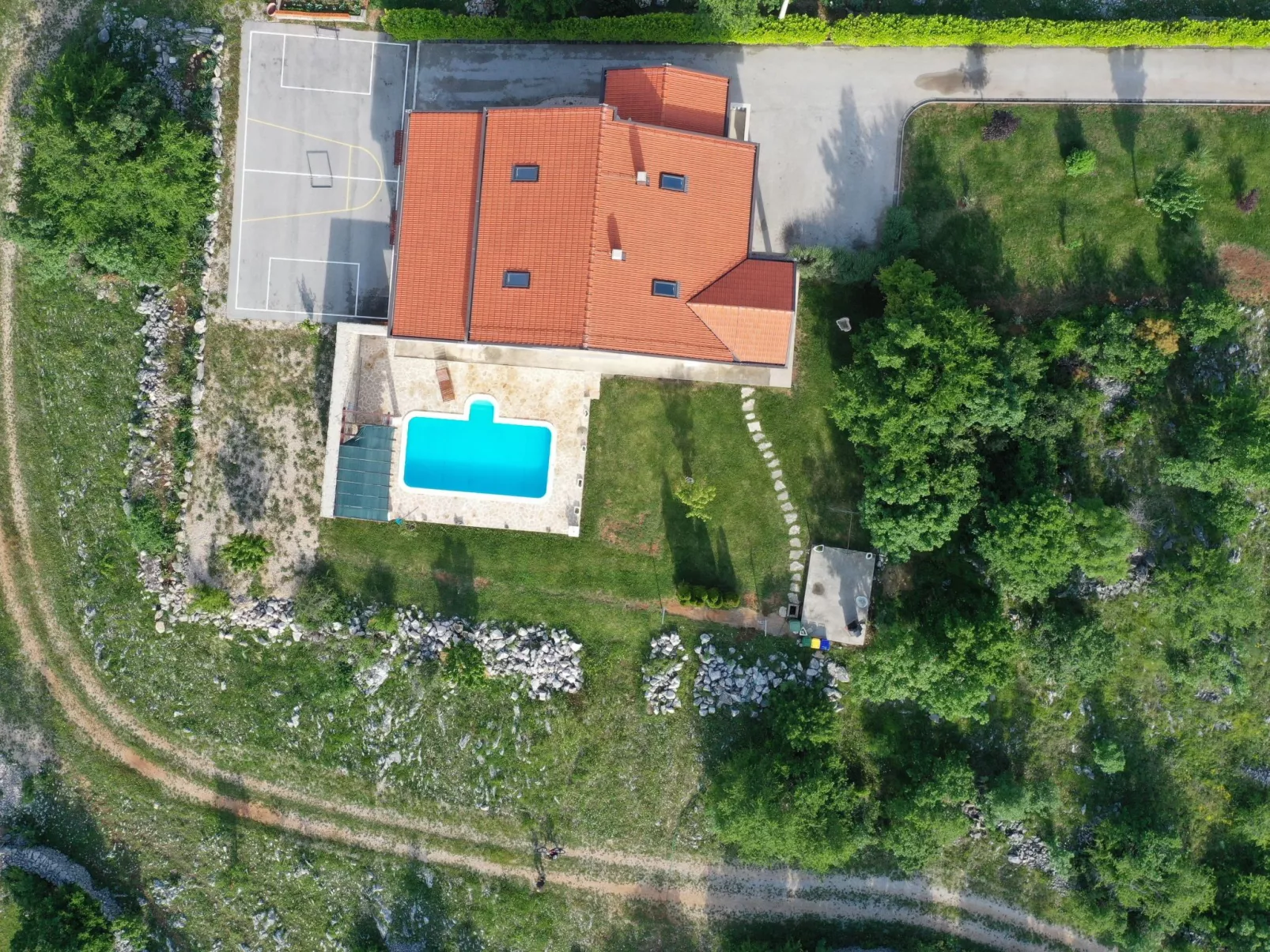 Villa Ivy mit perfekter Privatsphäre, Pool, Sauna - Dehors