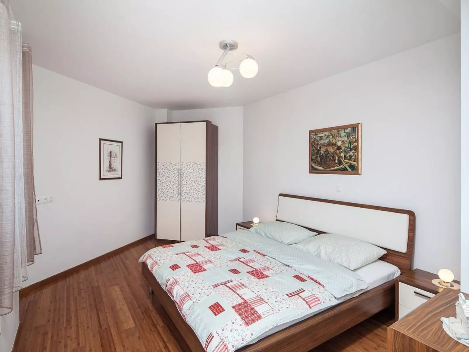 Luxuriöses Ferienhaus mit Pool direkt am Meer-Inside