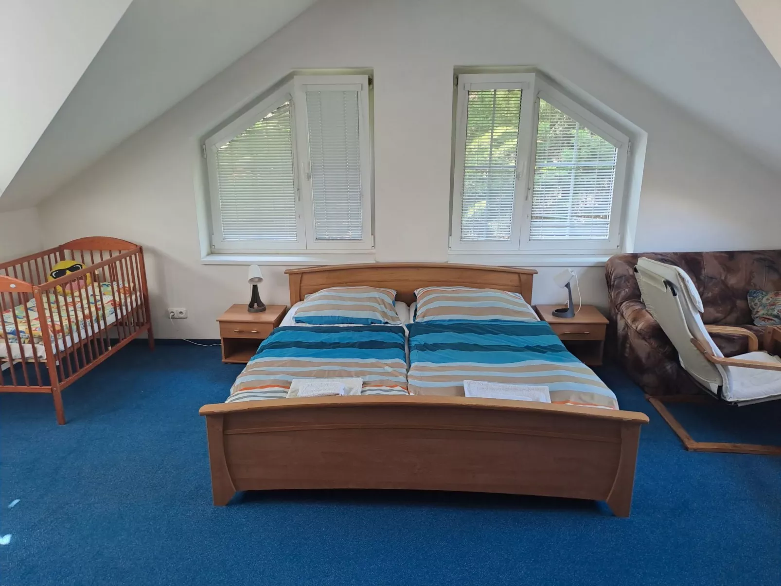 Komfortvilla in Prag, Hallenbad, Whirlpool, Sauna-Drinnen