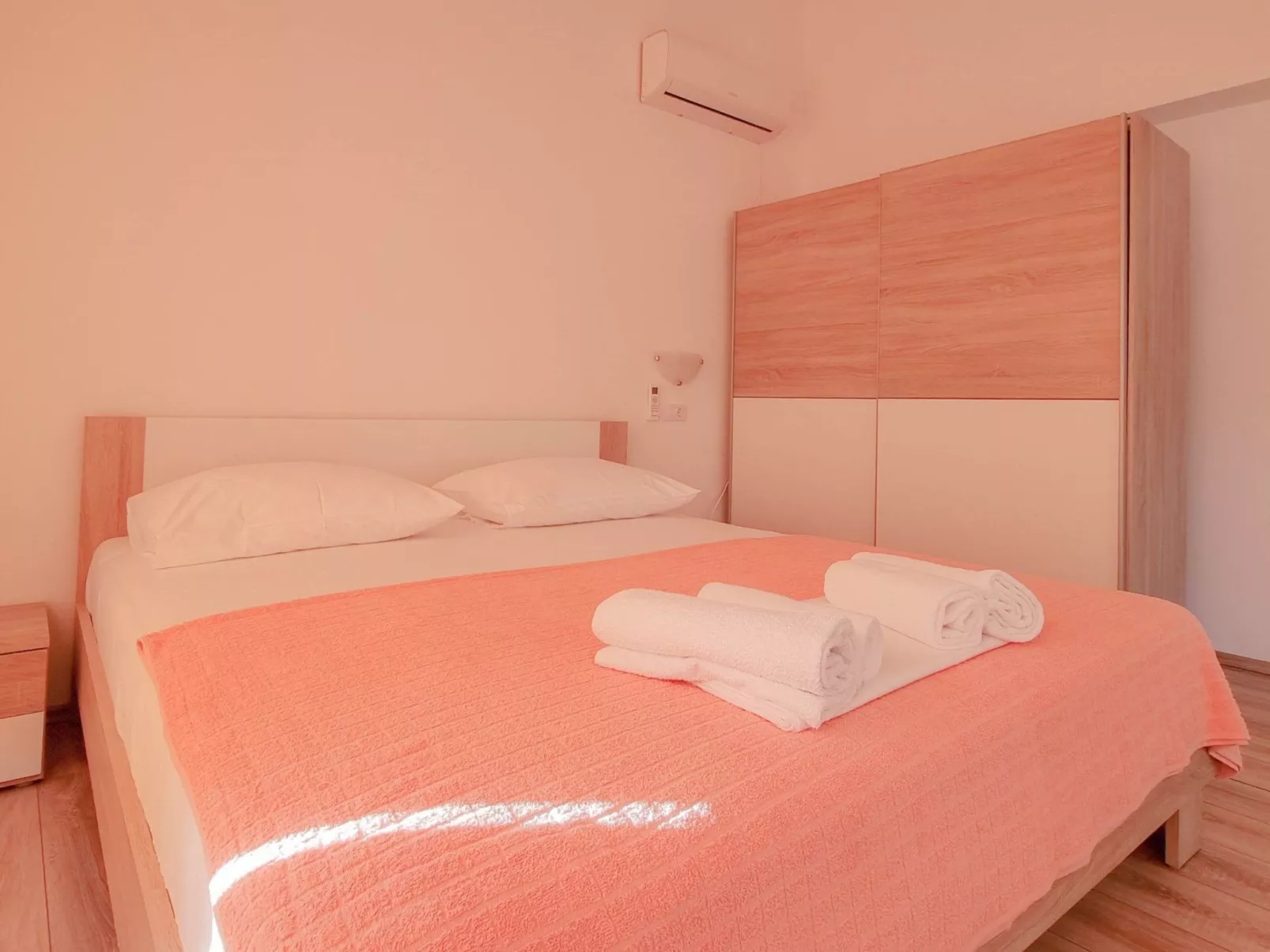 Für 5 Personen ca. 45 m&sup2; in Novigrad, Adriaküste Kroatien (Westküste von I-Image-tags.info