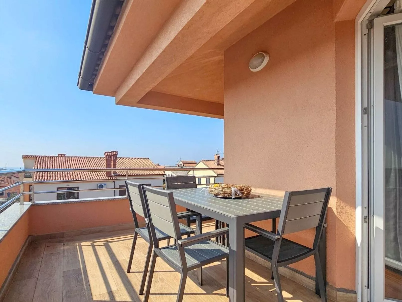 Für 4 Personen ca. 50 m&sup2; in Stancija Vinjeri Novigrad, Adriaküste Kroatien-Image-tags.info