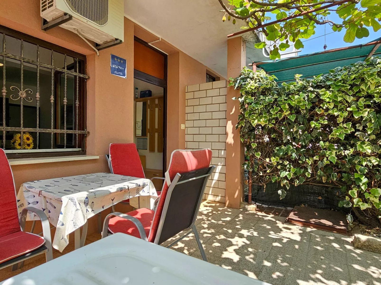 Appartement mit Terrasse für 2 Personen-Inside