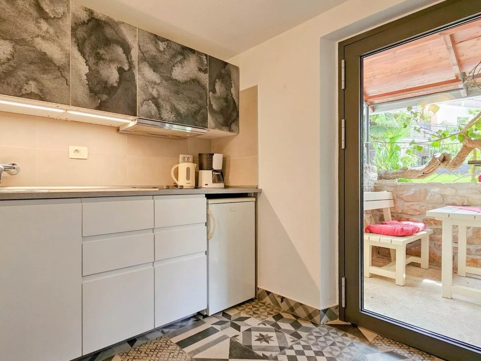 Studio-Apartment 100m vom Meer entfernt-Image-tags.info