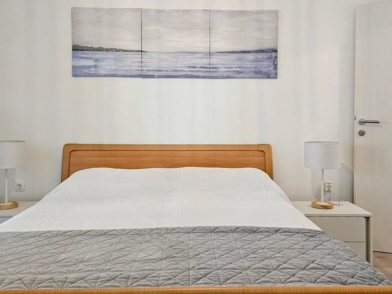 Für 2 Personen ca. 22 m&sup2; in Novigrad, Adriaküste Kroatien (Westküste von I-Dedans